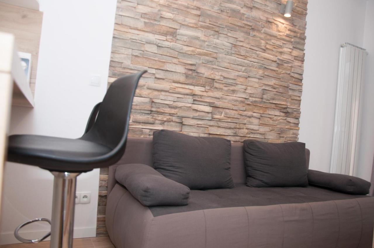 Apartament Obrzezna 3 Deluxe Warsaw Exterior photo